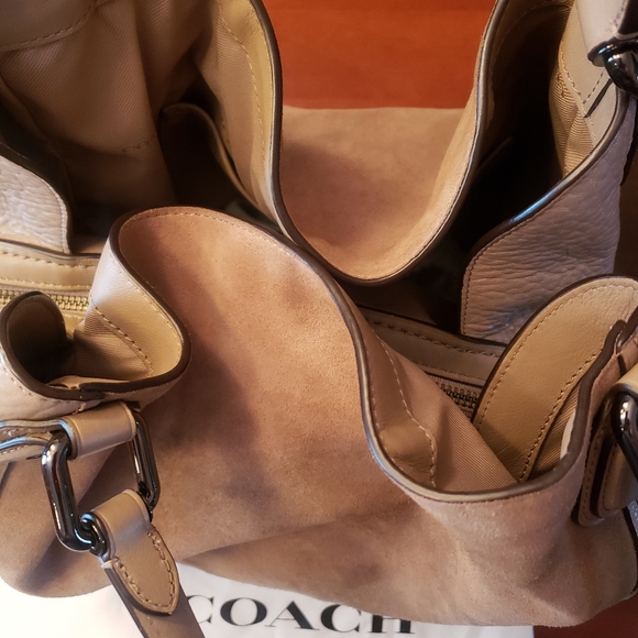 Coach handbag - Picture 7 of 16